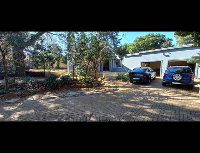 4 BEDROOM HOUSE RENTED IN MONUMENT PARK